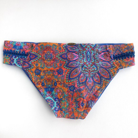 Luli Fama Reversible Stitched Bikini Bottom - Picture 7 of 8